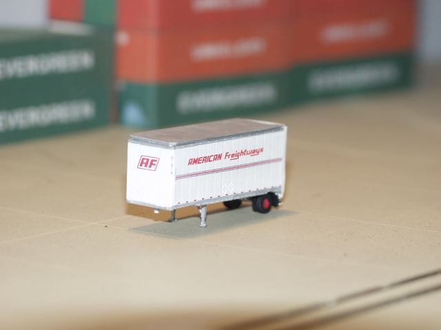 NSI 28 foot pup in
American Freightways Paint